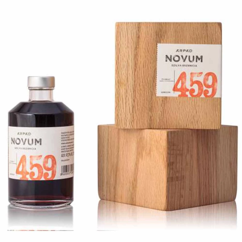 Árpád NOVUM Szilva esszencia 45.5% 0.375l díszdobozban